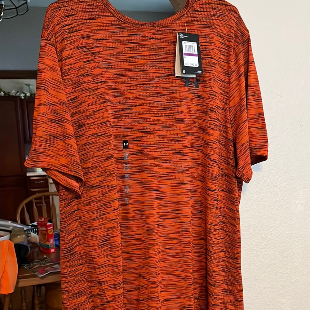 Under Armour Orange Short Sleeve Tee Vibrant Athletic Wear